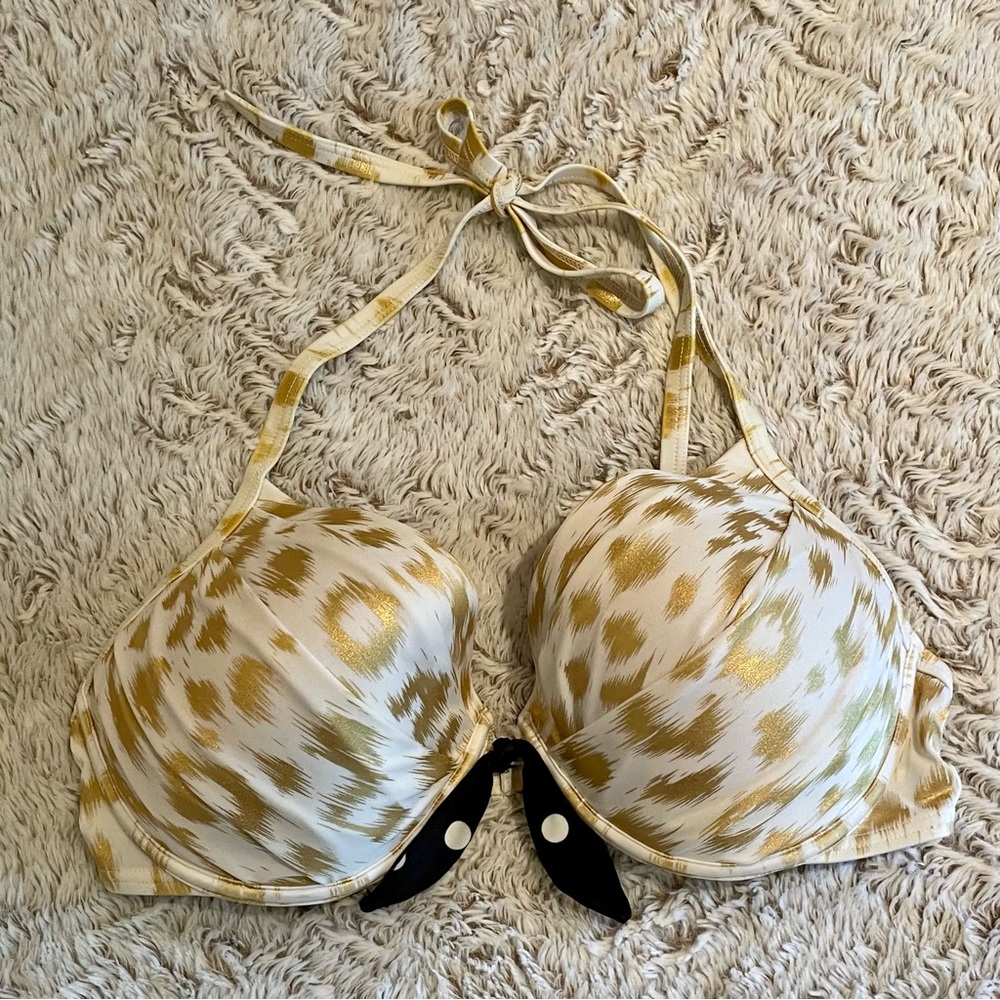 Victoria’s Secret Bikini Top